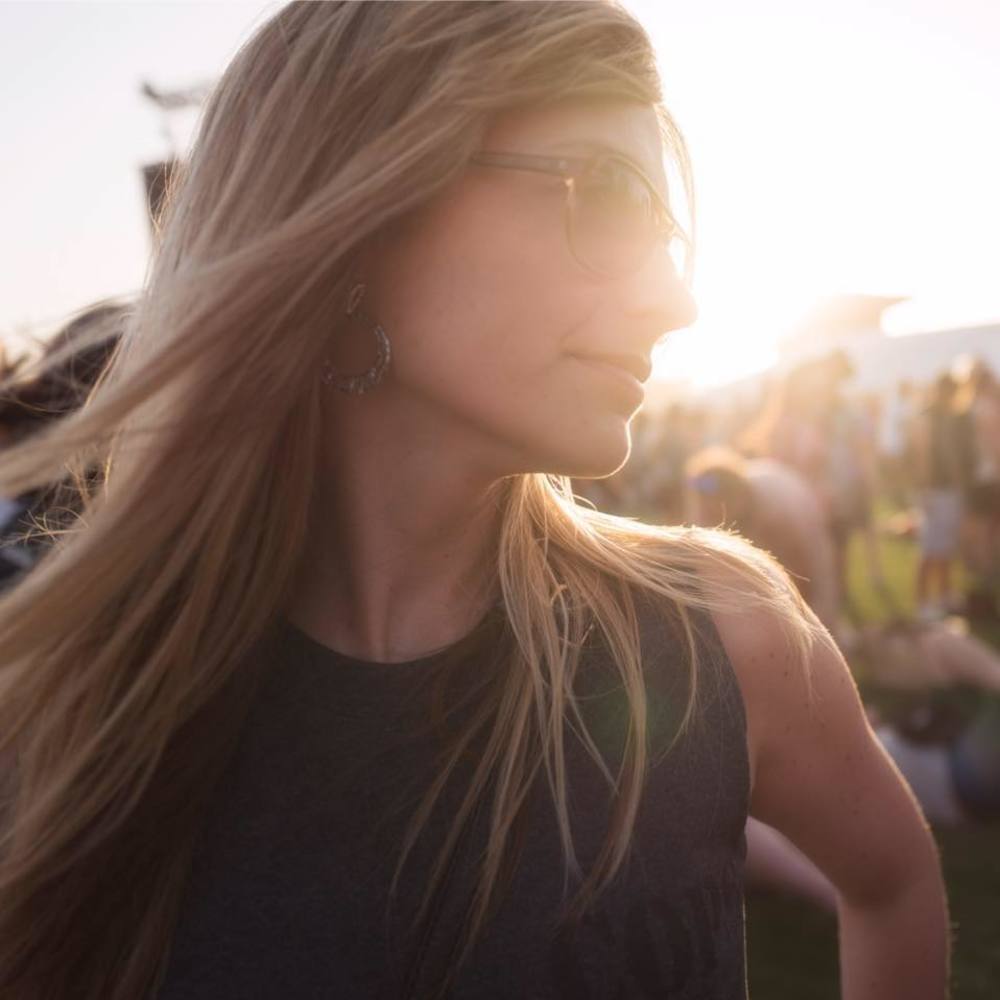 Meet your Posher, Stacy